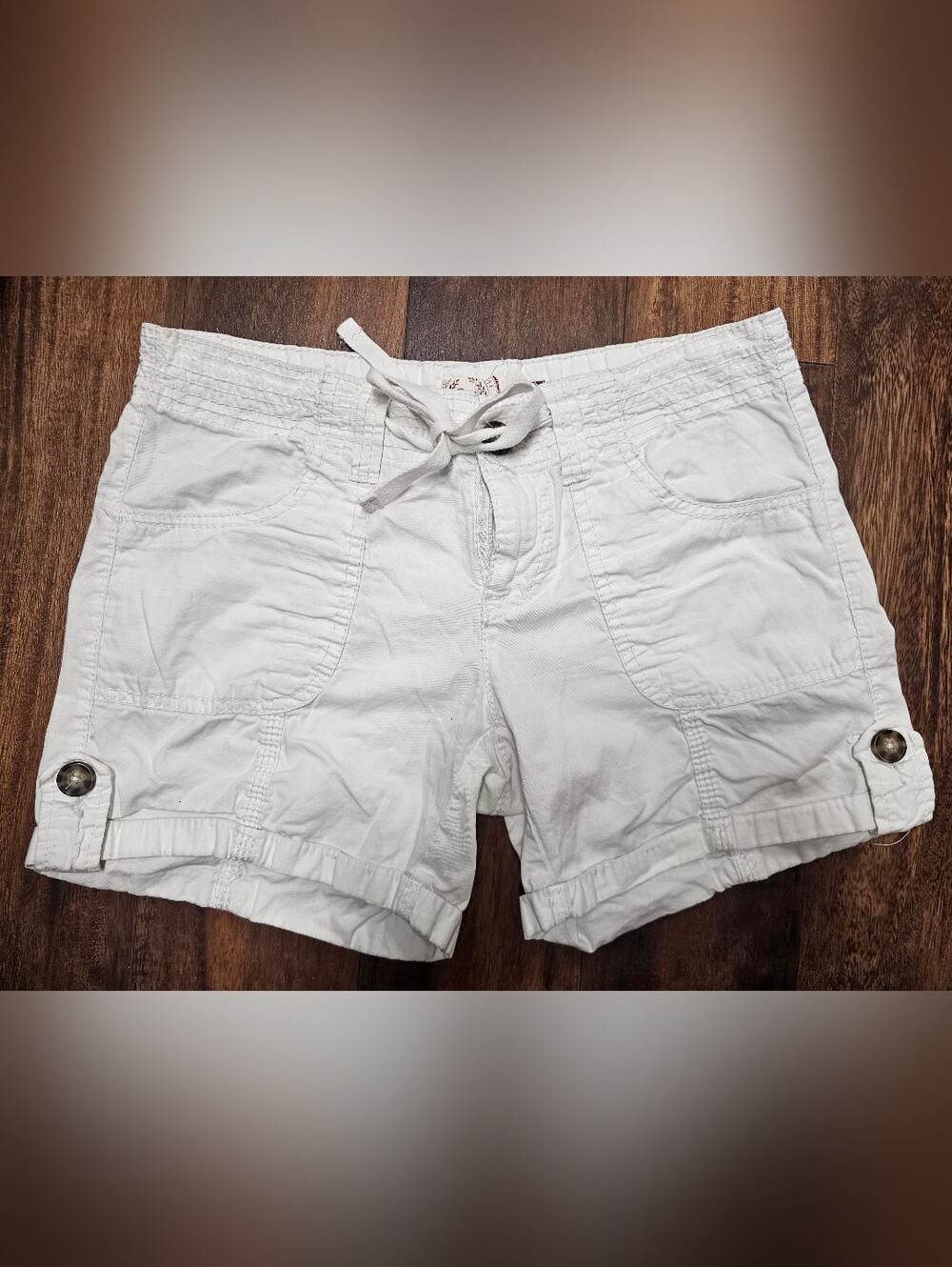 White Juniors SO Casual Shorts 5